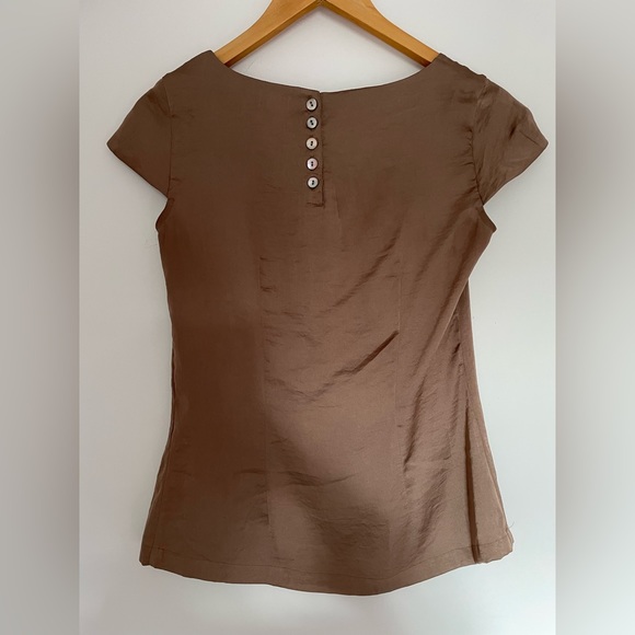 H&M Satin Top Size 6 - Picture 2 of 3